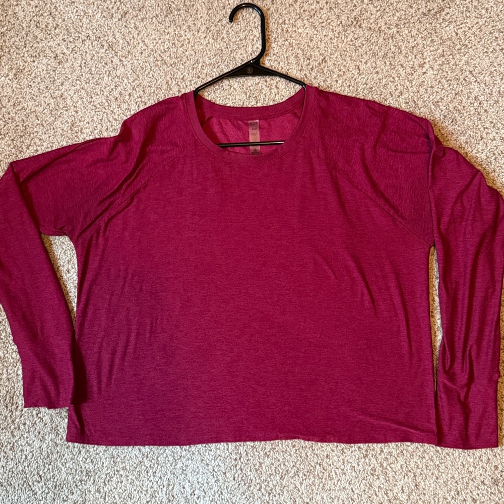 EUC Beyond Yoga Featherweight Daydreamer Pullover Ruby Rush Heather Top Size M - Picture 3 of 3